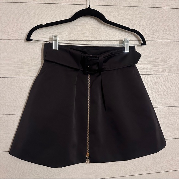 Patou Zip-up mini skirt in recycled satin - Picture 10 of 11